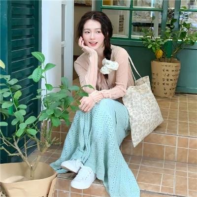 前世被吃干抹净,重生后她杀疯了